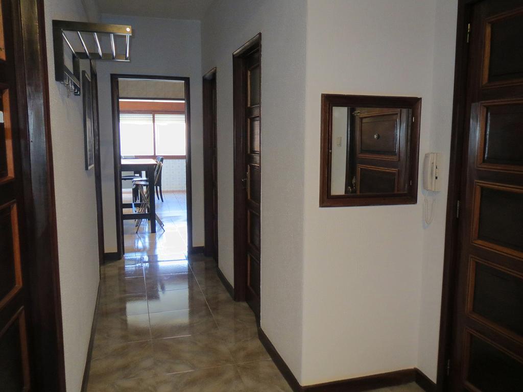 Porto 3 Bedroom Beach Apartment Matosinhos  Kültér fotó